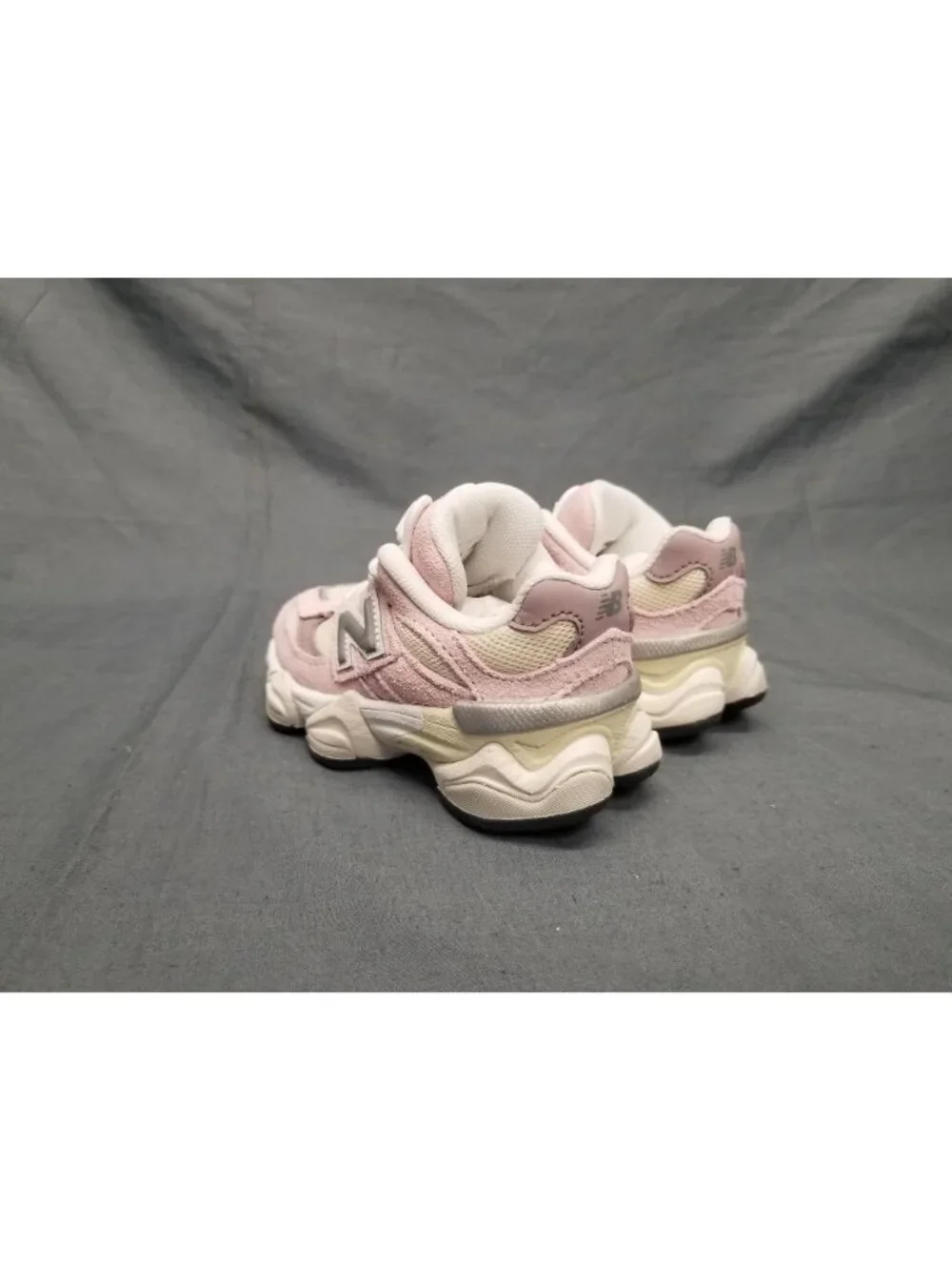 New Balance Toddler's 9060 (TD) Sneakers Slip On Pink White Size 9 NEW NO BOX!